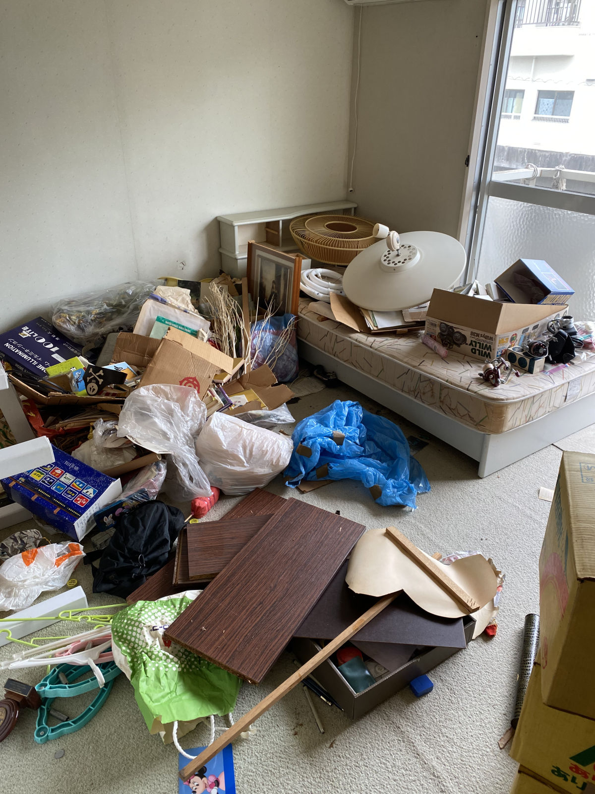 福山市 お部屋の片付け 作業前